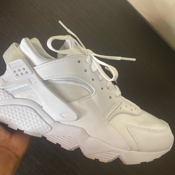 W Nike harauches - Picture 2 of 3